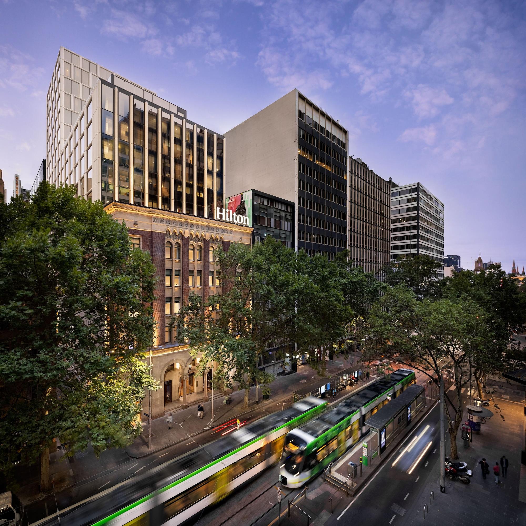 Hilton Melbourne Little Queen Street Exterior foto Hilton Melbourne on Collins